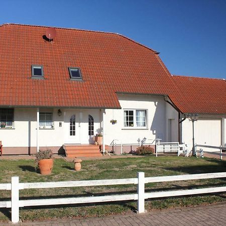 Ruhige Und Gemuetliche Ferienwohnung In Calden Экстерьер фото